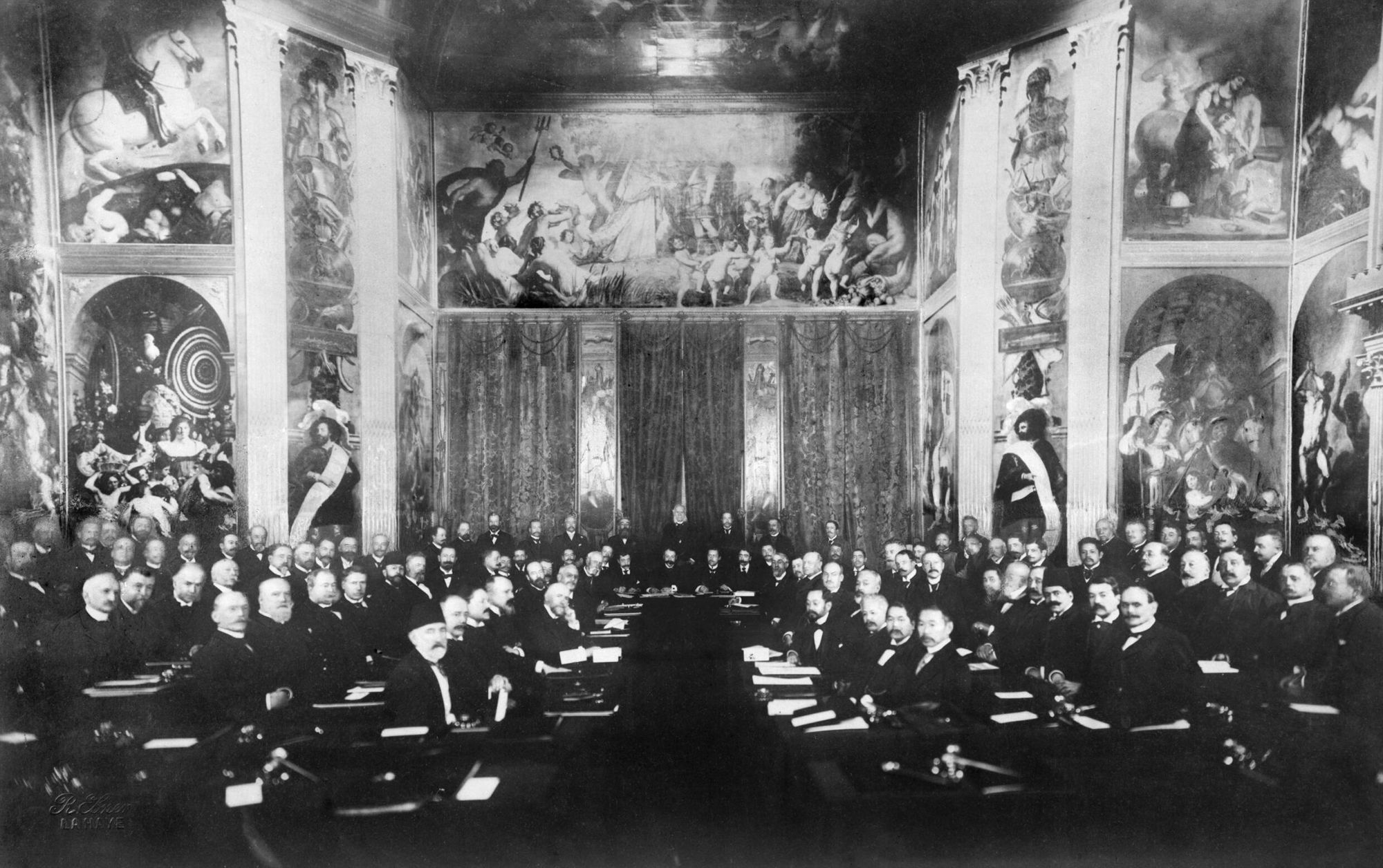 Primeira Convenção de Haia, em 1899 - Foto: Reprodução