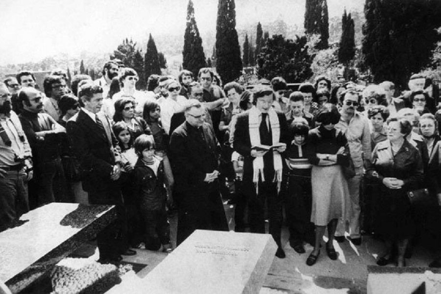 Rabino Henry Sobel se recusou a enterrar Herzog na ala destinada aos suicídas do cemitério judaico - Foto: Acervo Instituto Vladimir Herzog